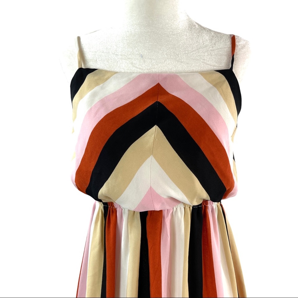 Forever 21 Open Back Maxi Dress - Picture 4 of 6